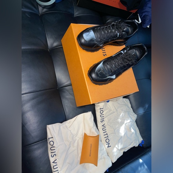 Louis Vuitton Run Away Sneaker - Picture 5 of 5